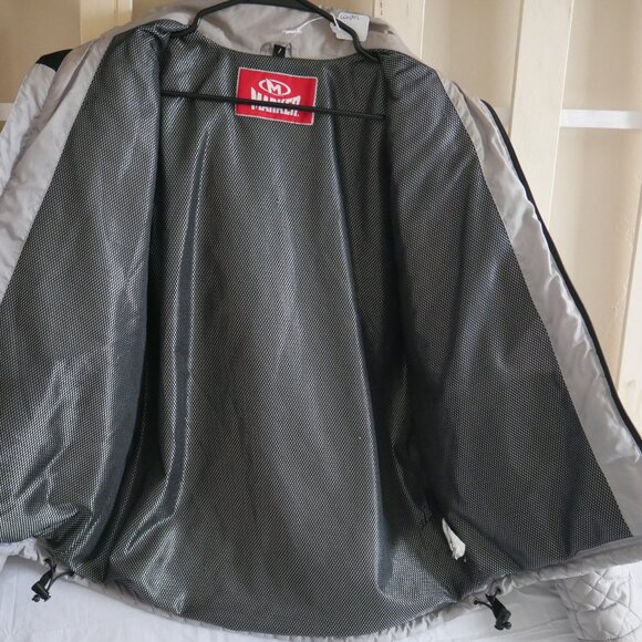 Women's Grey and Black Jacket Marker quilted ski jacket, gray with black accents - Picture 2 of 4